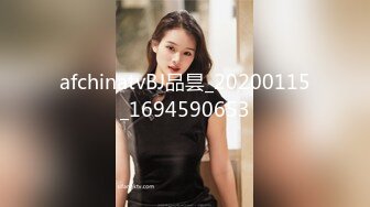 天美传媒-寂寞美乳少妇自慰引诱小偷做爱 无套颜射 激情刘可馨