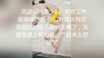 CD怡然 打开房门，正对着外面，外面还有装修工人和女业主在谈话，真的好希望他们能多走一走，路过我家门口