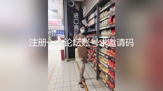  高价网约36C清纯漂亮学生援交妹 穿制服过来衣服不脱直接搞