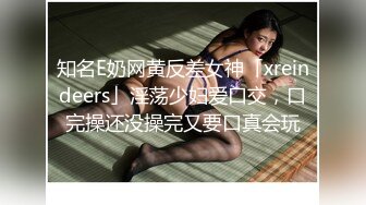 监控破解天有点热年轻的美少妇露着个大黑B到处晃悠