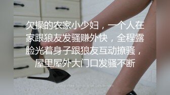  颜值不错的女百合姐妹花全程露脸激情大秀一起直播刺激狼友，揉奶舔逼洗澡诱惑