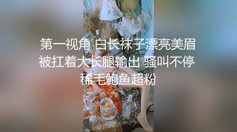 长发御姐美少妇，真会玩厨房橱柜上吸个道具长屌自慰插穴，插插逼来又插嘴