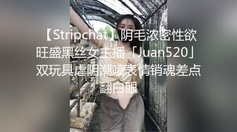 小胖妹卖力的吸吮这，口活见长