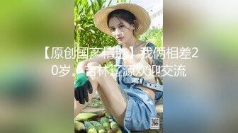 眼镜熟女阿姨 使劲我让你使劲啊 在家被无套输出 哥们操的不够爽自己还要边操边摸豆豆