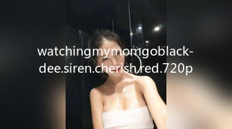 《最新核弹重磅》露脸才是王道！推特极品巨乳反差婊国宝级女神yooh私拍 穷人女神有钱人玩物单挑3P各种性爱