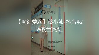 单男疯狂草我老婆极限3p