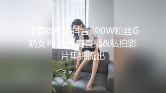  乖巧听话又露脸的风骚小女友跟小男友激情啪啪大秀给狼友直播看，听狼友指挥交大鸡巴