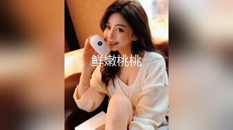 大奶美眉吃鸡啪啪 身材苗条稀毛鲍鱼粉嫩 被大洋吊无套输出 整根插入非常舒爽 撸了满满两手精液 真能射